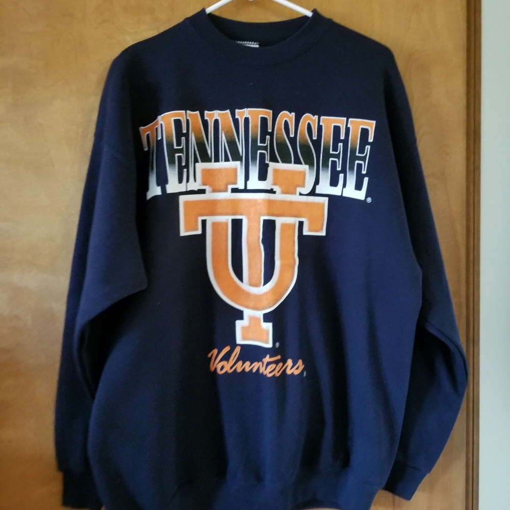 UT sweatshirt